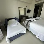 Napa Jay 3*