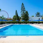 Отель Napa Jay