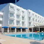 Napa Jay 3*