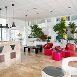 Napa Jay Hotel 3*