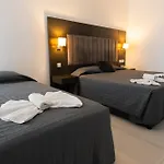 Napa Jay Hotel 3*